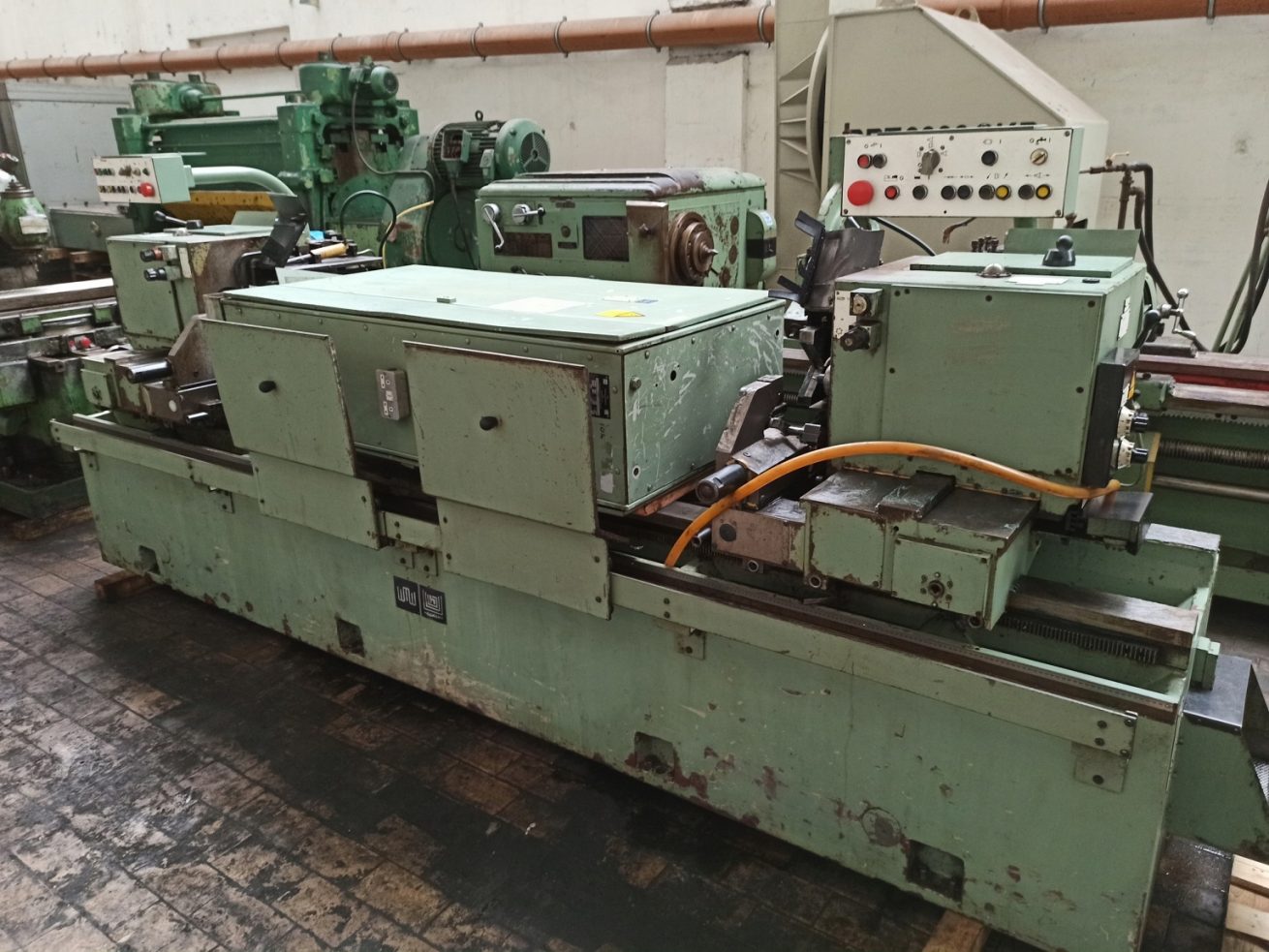 ak machines wmw fzwd 160 x 2700 facing centering