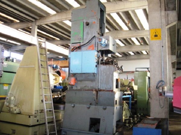 ak machines forst rsa broaching machine