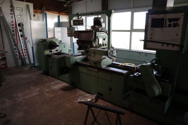 ak machines gf 322n thread milling