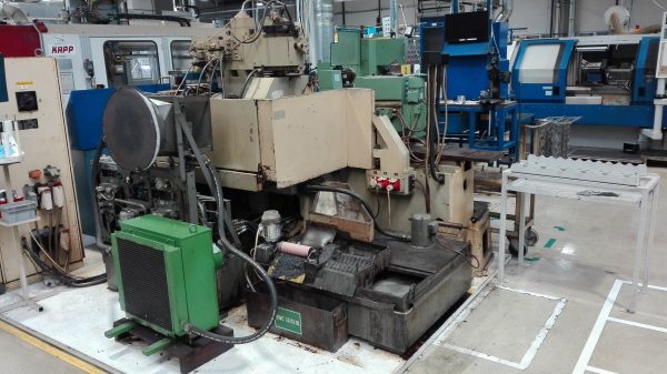 ak machines wmw sa 5x630 cylindrical grinding machine