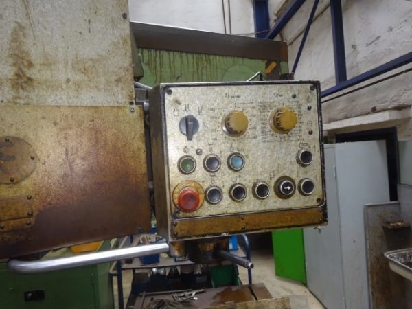 ak machines russian 2a576 radial drill