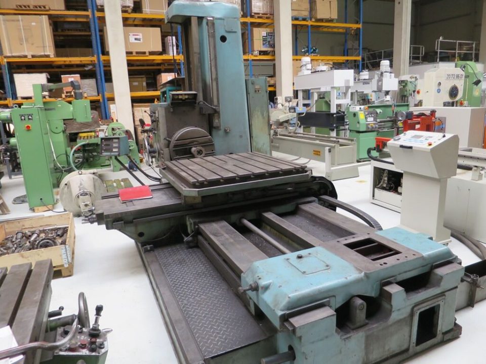 ak machines tos w 100 a horizontal boring machine