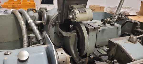 ak machines reishauer nrk thread grinder