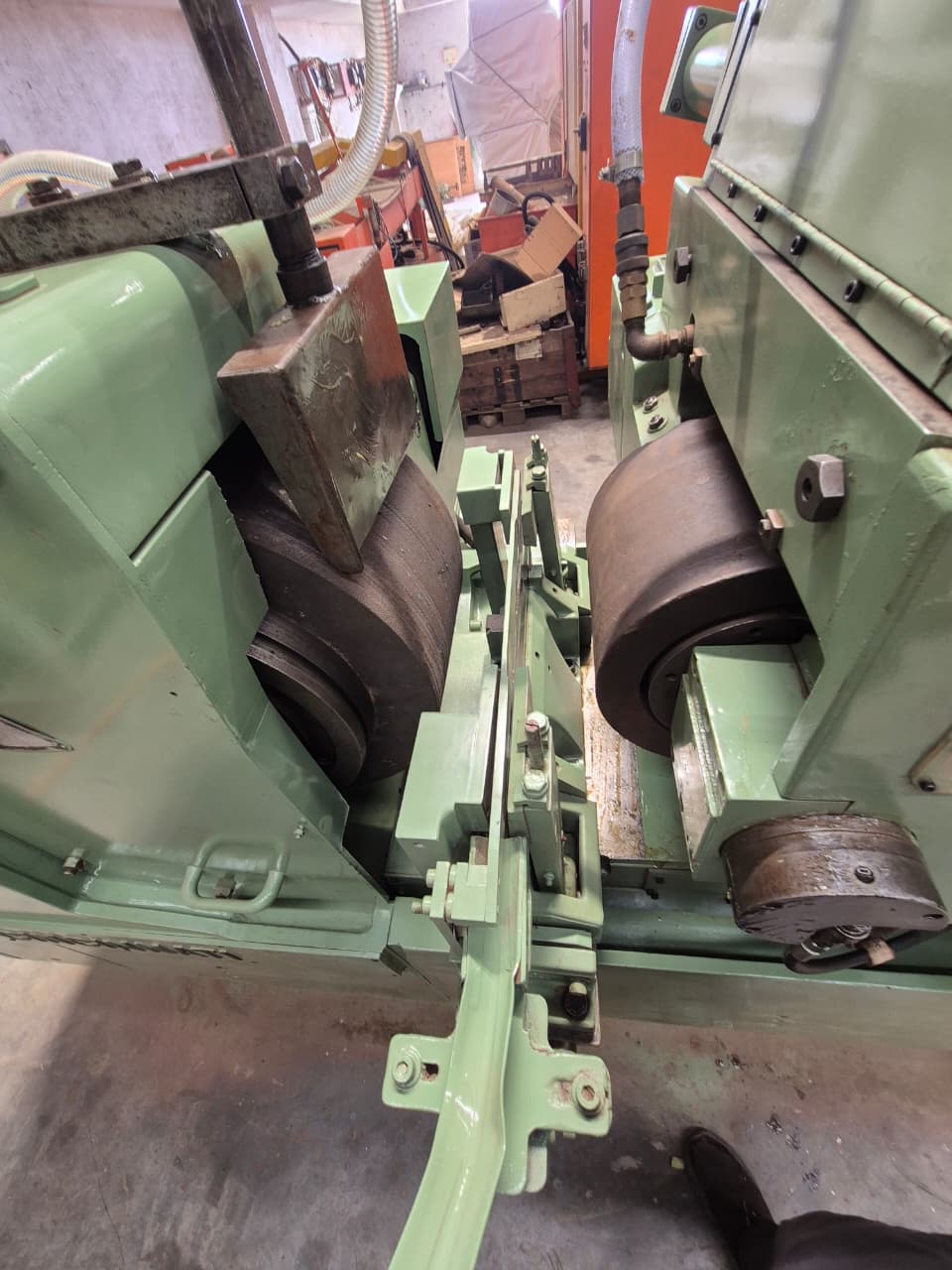 Cincinnati 2-250 Centerless Grinding - Image 11