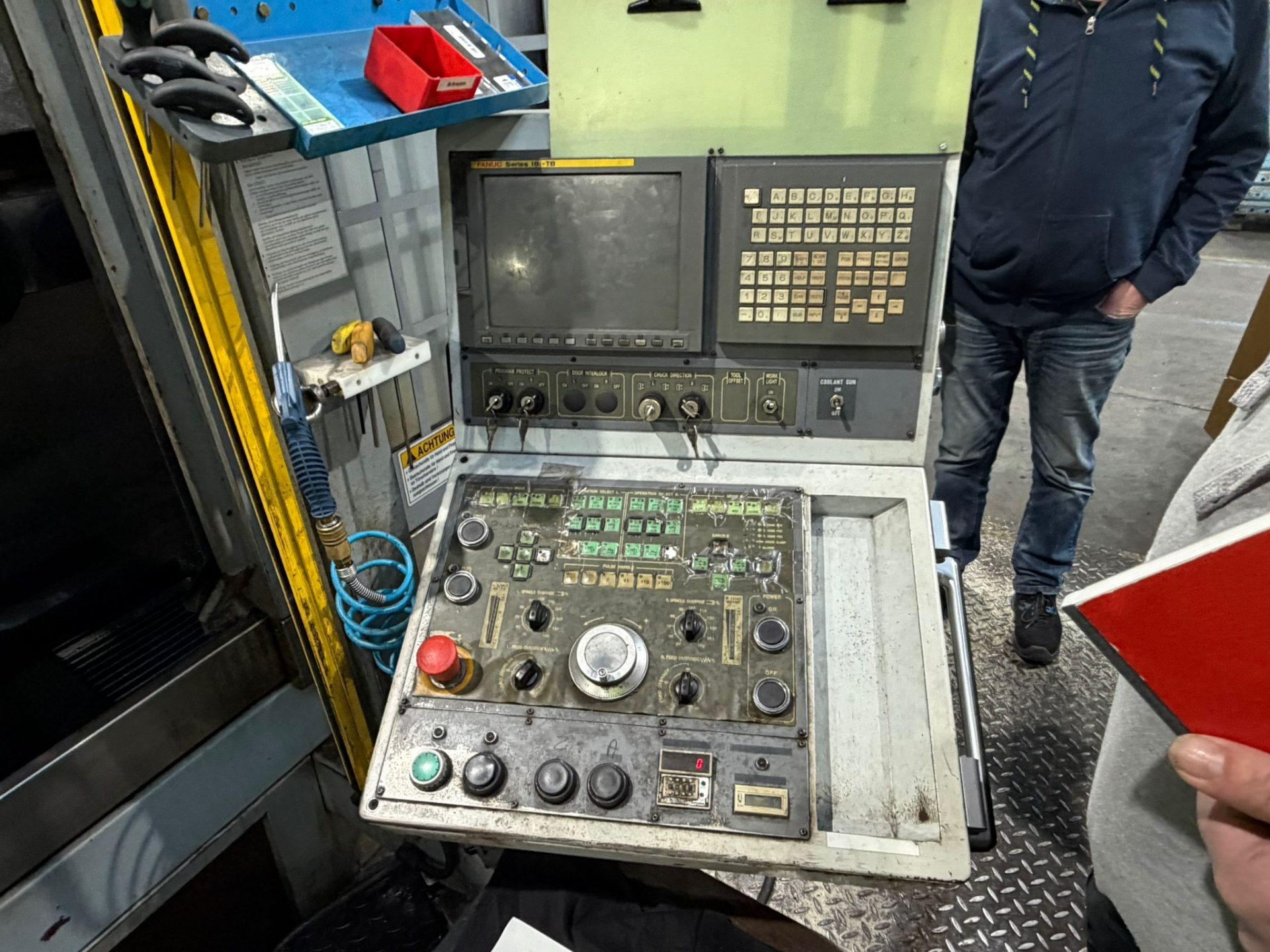 Doosan V740T Double CNC VTL - Image 9