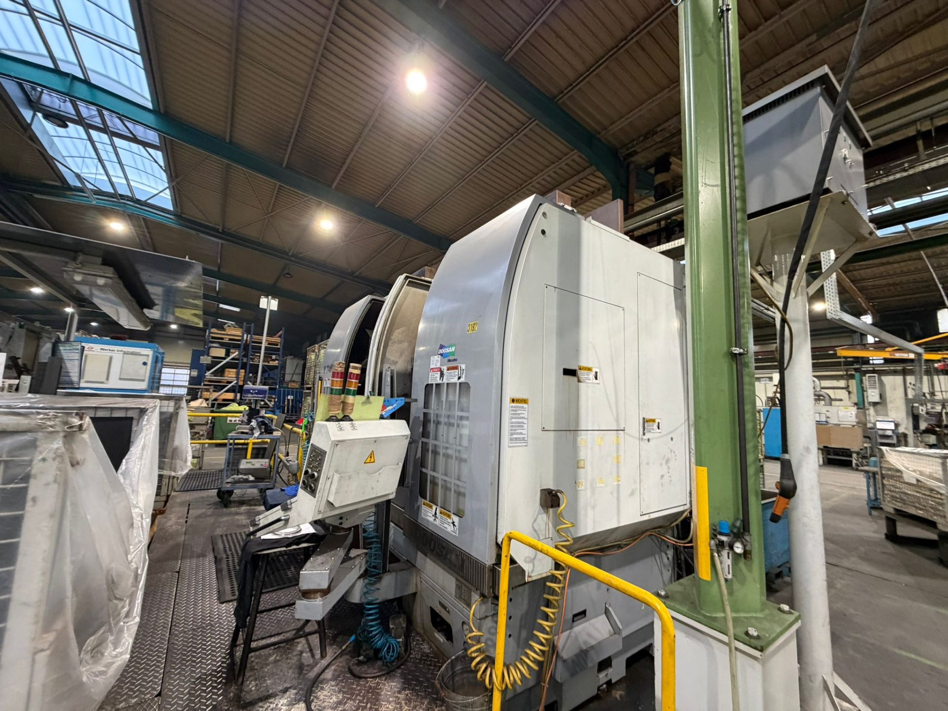 Doosan V740T Double CNC VTL - Image 7