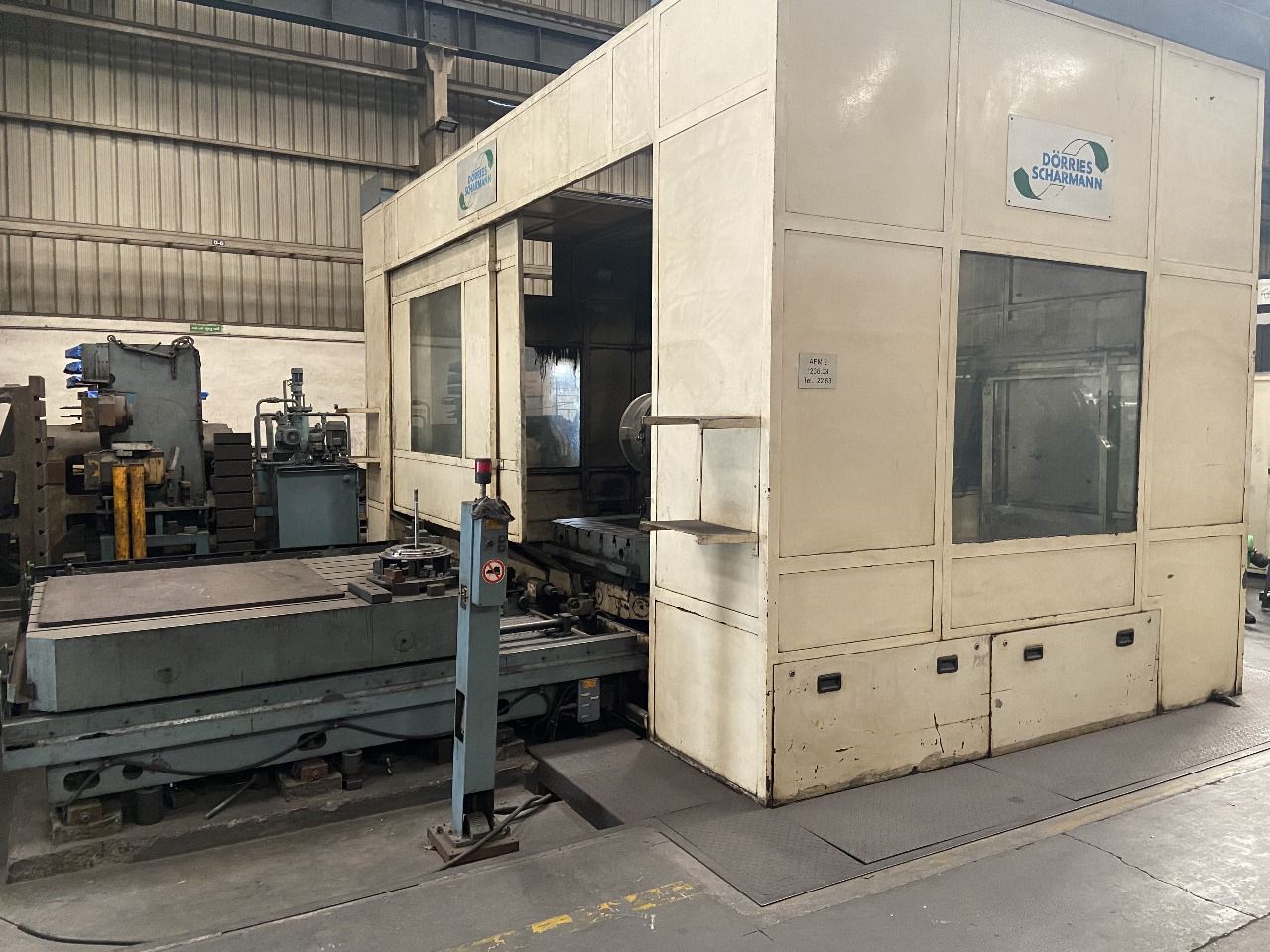 DORIS SCHARMANN Twin Pallet CNC Horizontal Machining Center