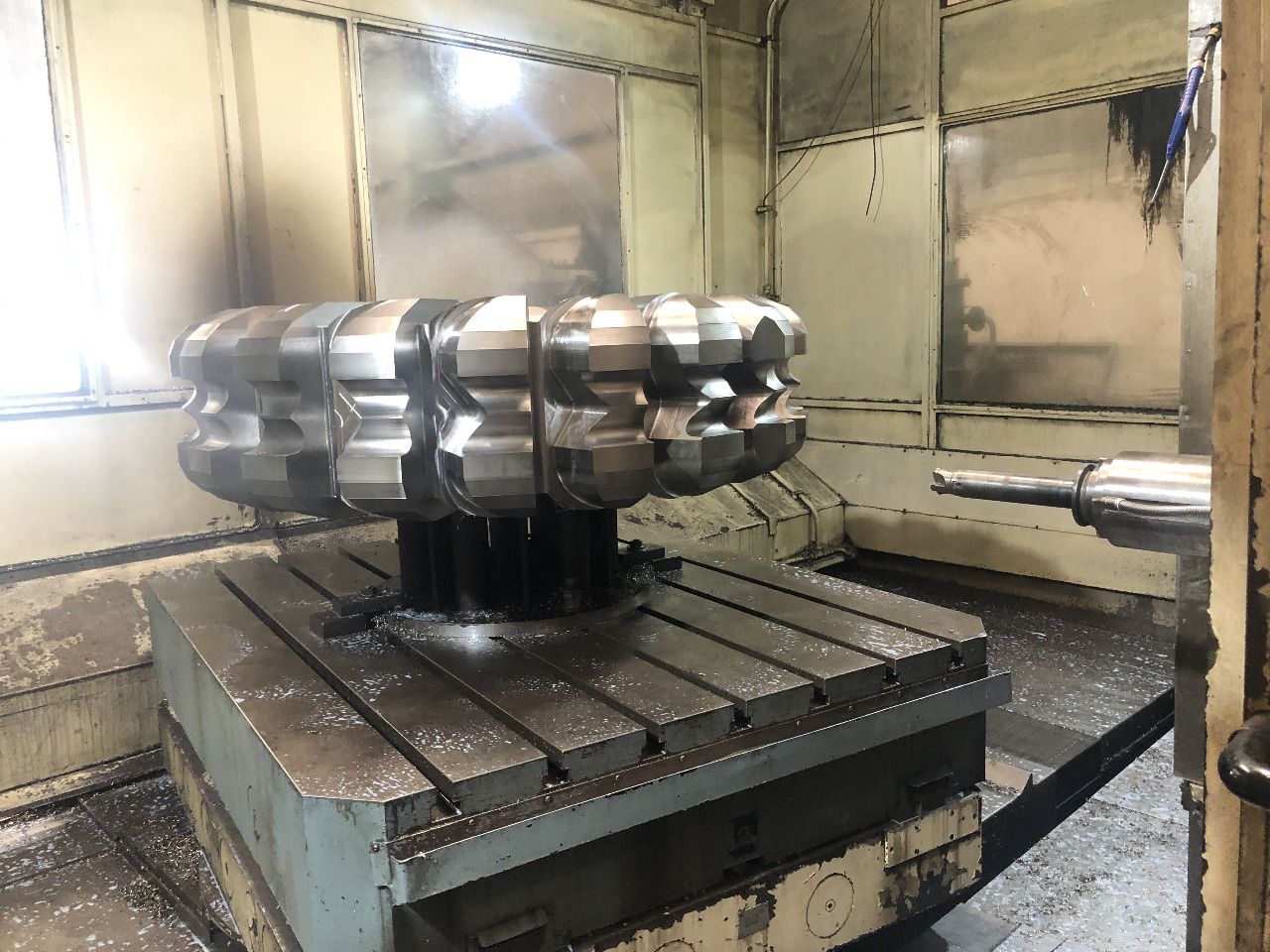 DORIS SCHARMANN Twin Pallet CNC Horizontal Machining Center - Image 4