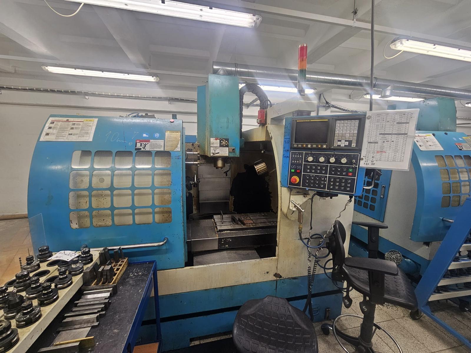 Knuth Vector 610 CNC Vertical Machining Center