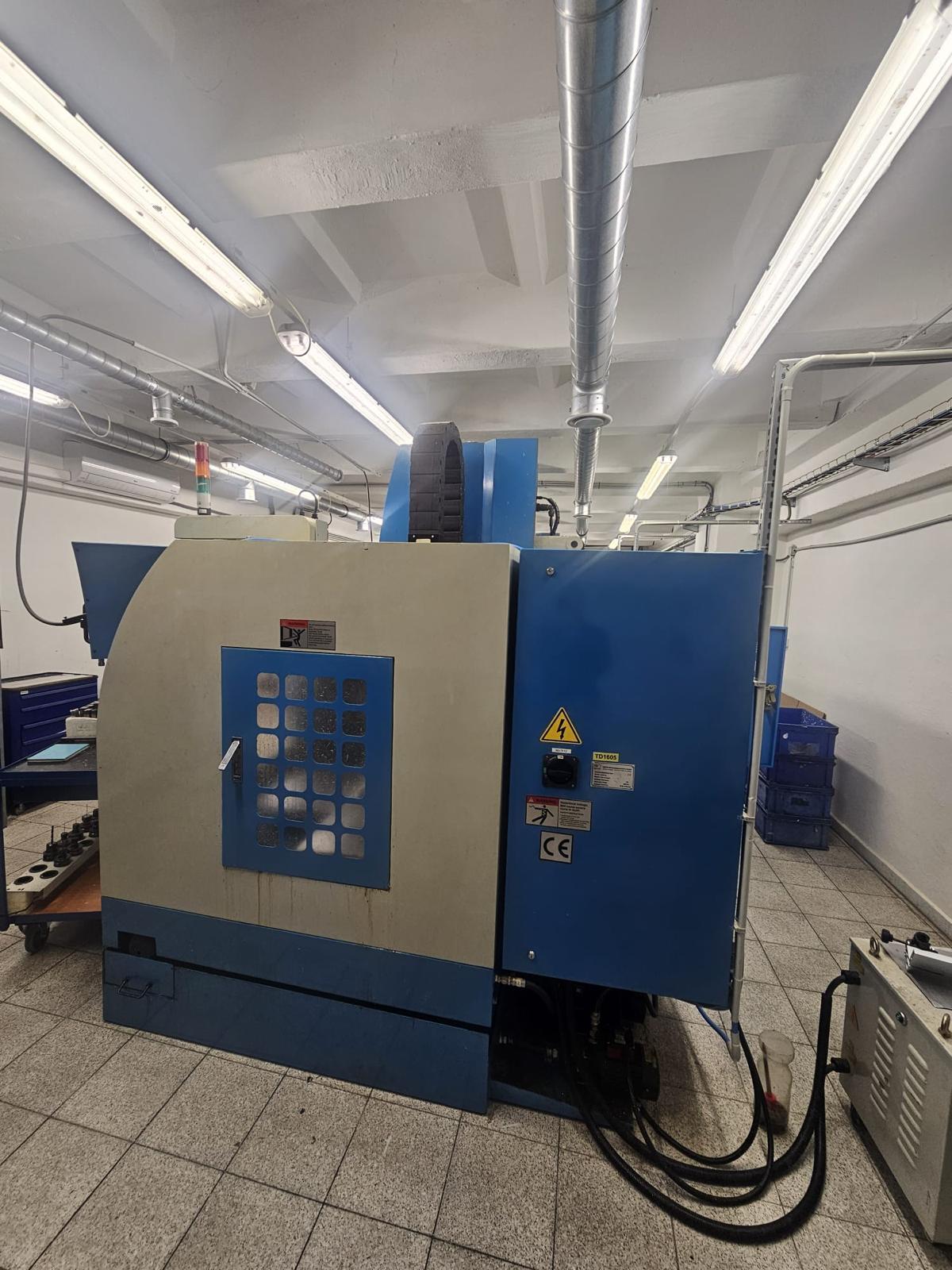Knuth Vector 610 CNC Vertical Machining Center - Image 3