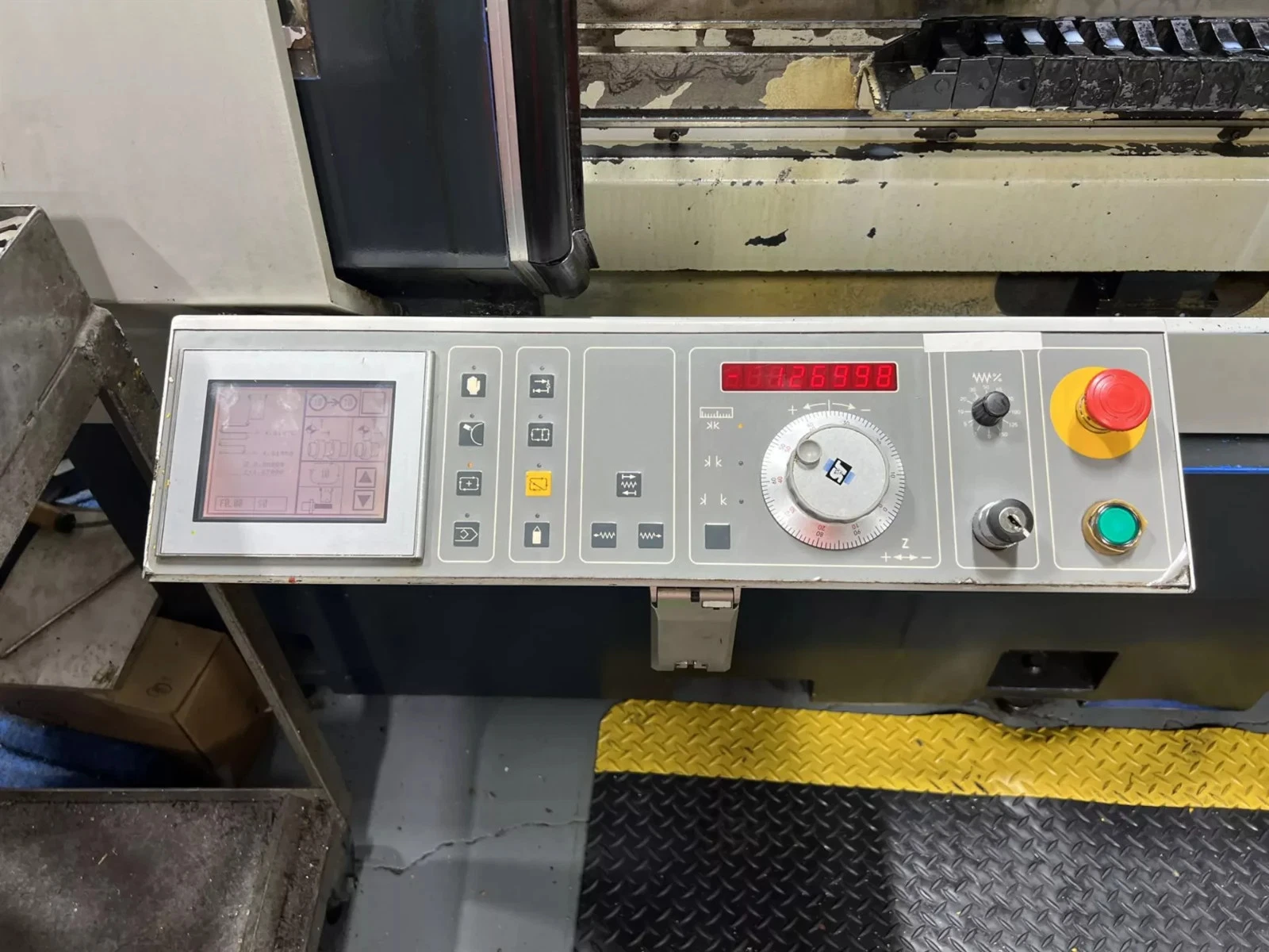 Jones and Shipman Suprema 650 Easy E Universal OD/ID Grinder - Image 2